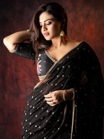 Nayan Sarika Latest Pics